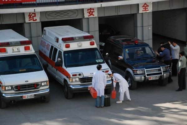 天全县救护车转院
